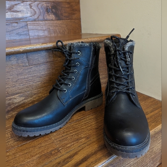 TAXI WOMEN'S ELIZA Winter Boot, Waterproof, BLACK Size 41 US 10-10.5 New - Picture 7 of 17